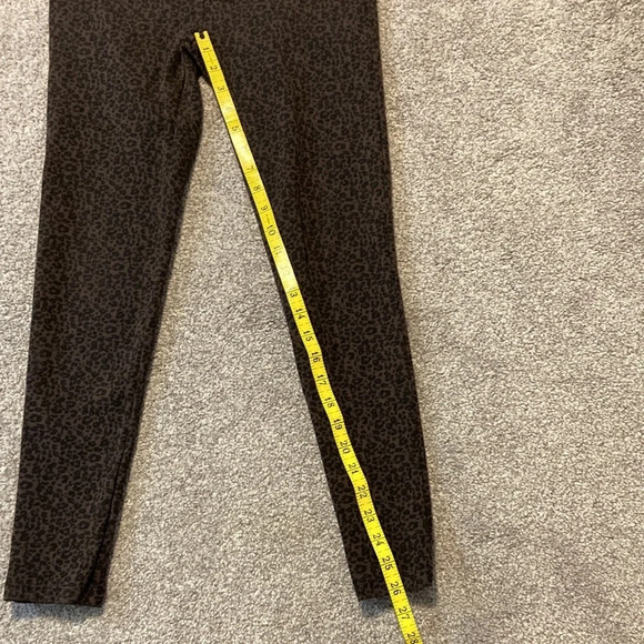 LOFT Leopard Print Ponte Leggings S - Picture 6 of 9